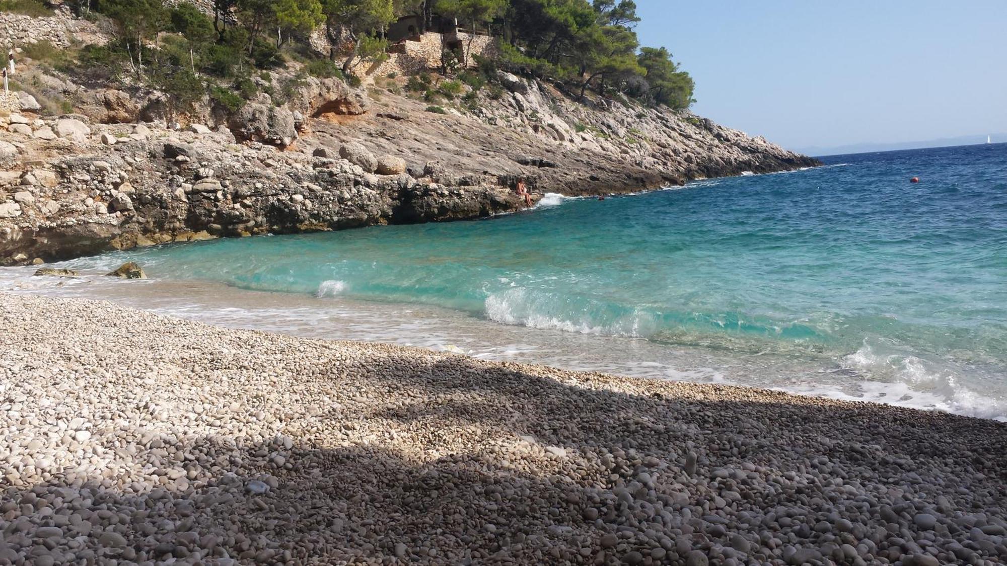 Jagoda * Sveta Nedelja (Hvar)
